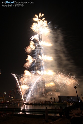 Burj Khalifa opening ceremony fireworks photos,Burj Dubai, 04/January/2010