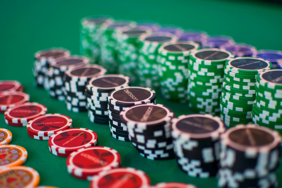 poker gambling chips