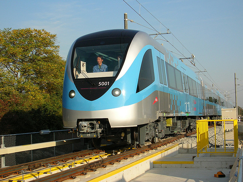 Dubai Metro (Creative Coimmons/KINKISHARYO)