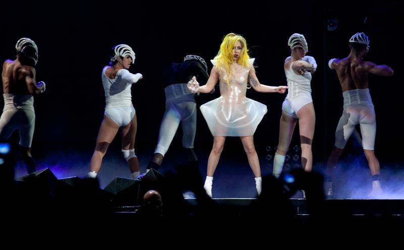 gaga1
