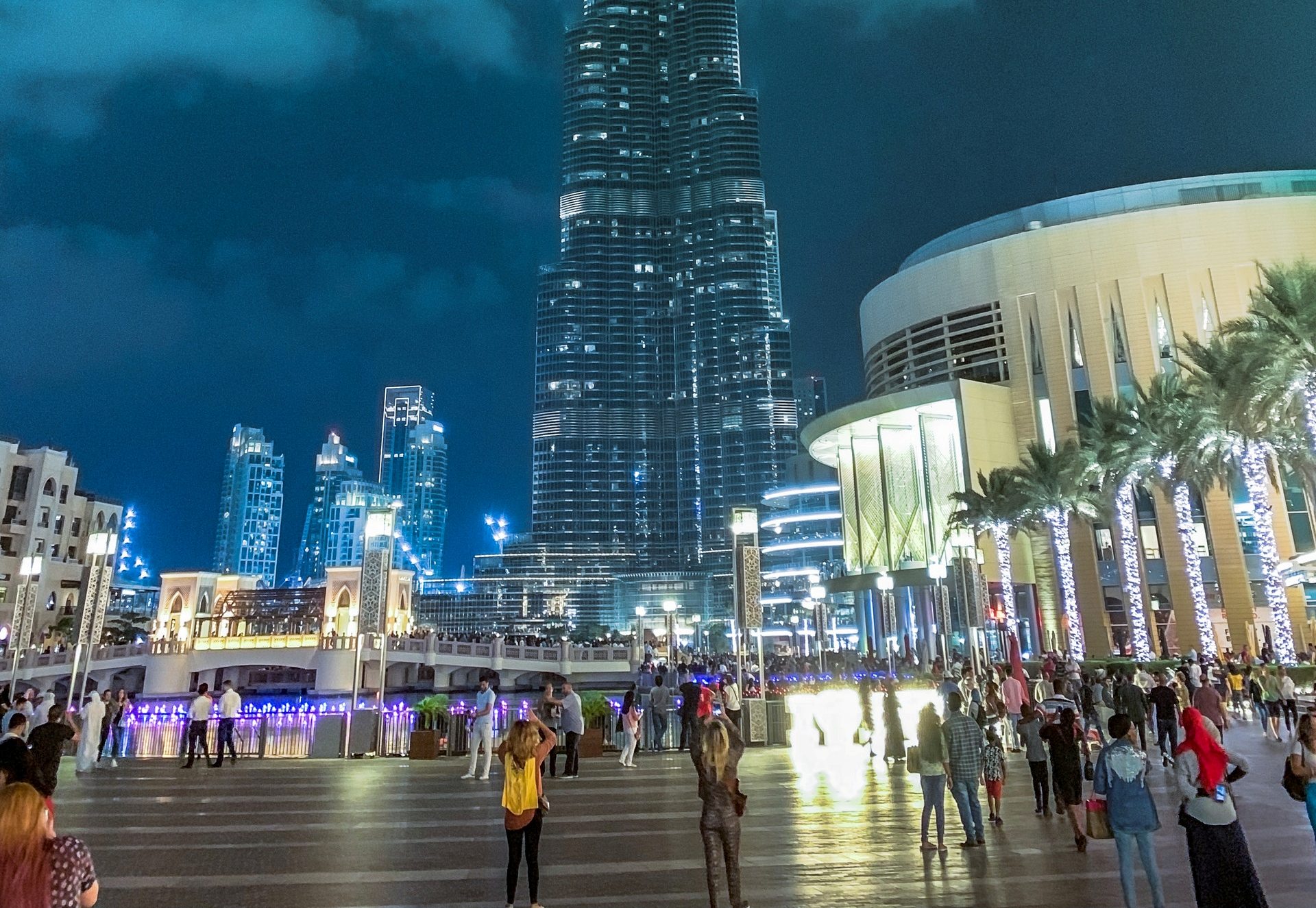 Dubai at night