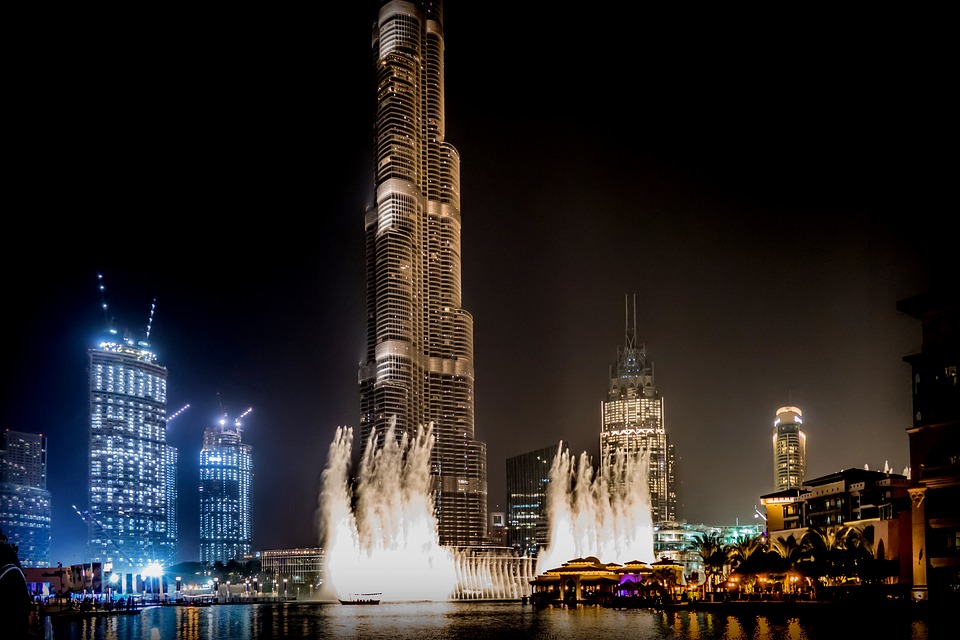 Dubai fountain and Burj Khalifa