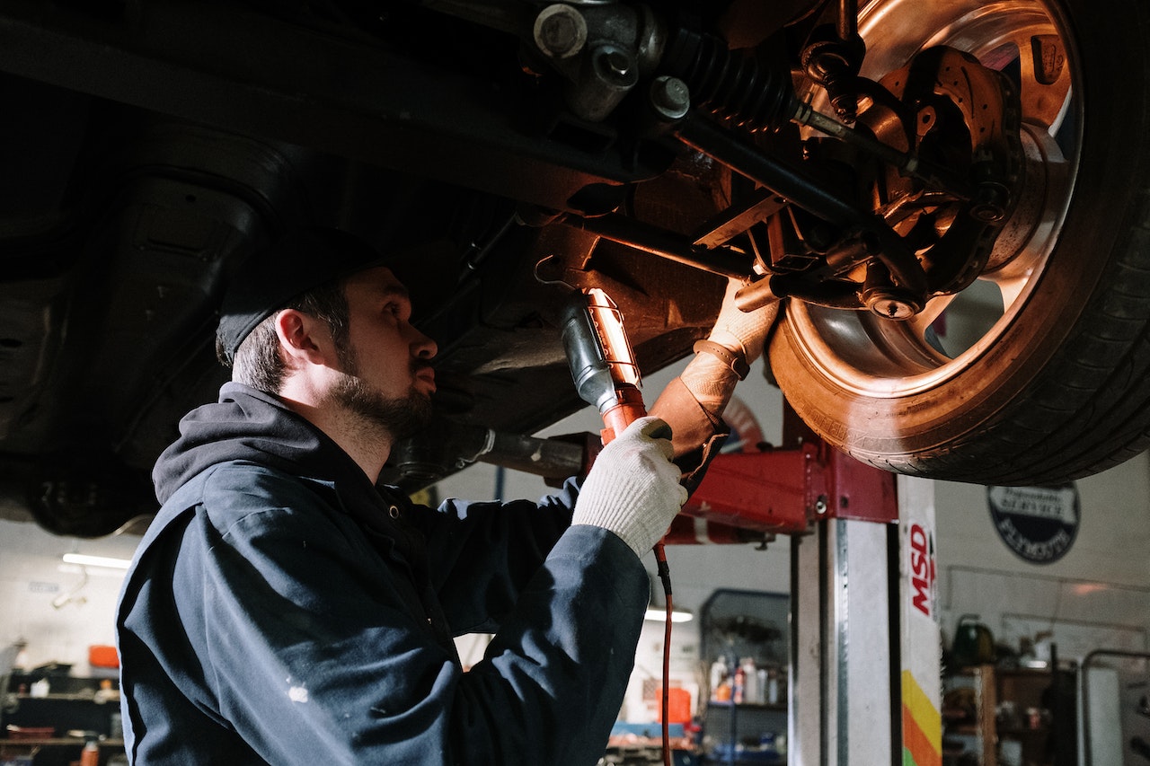 car mechanic