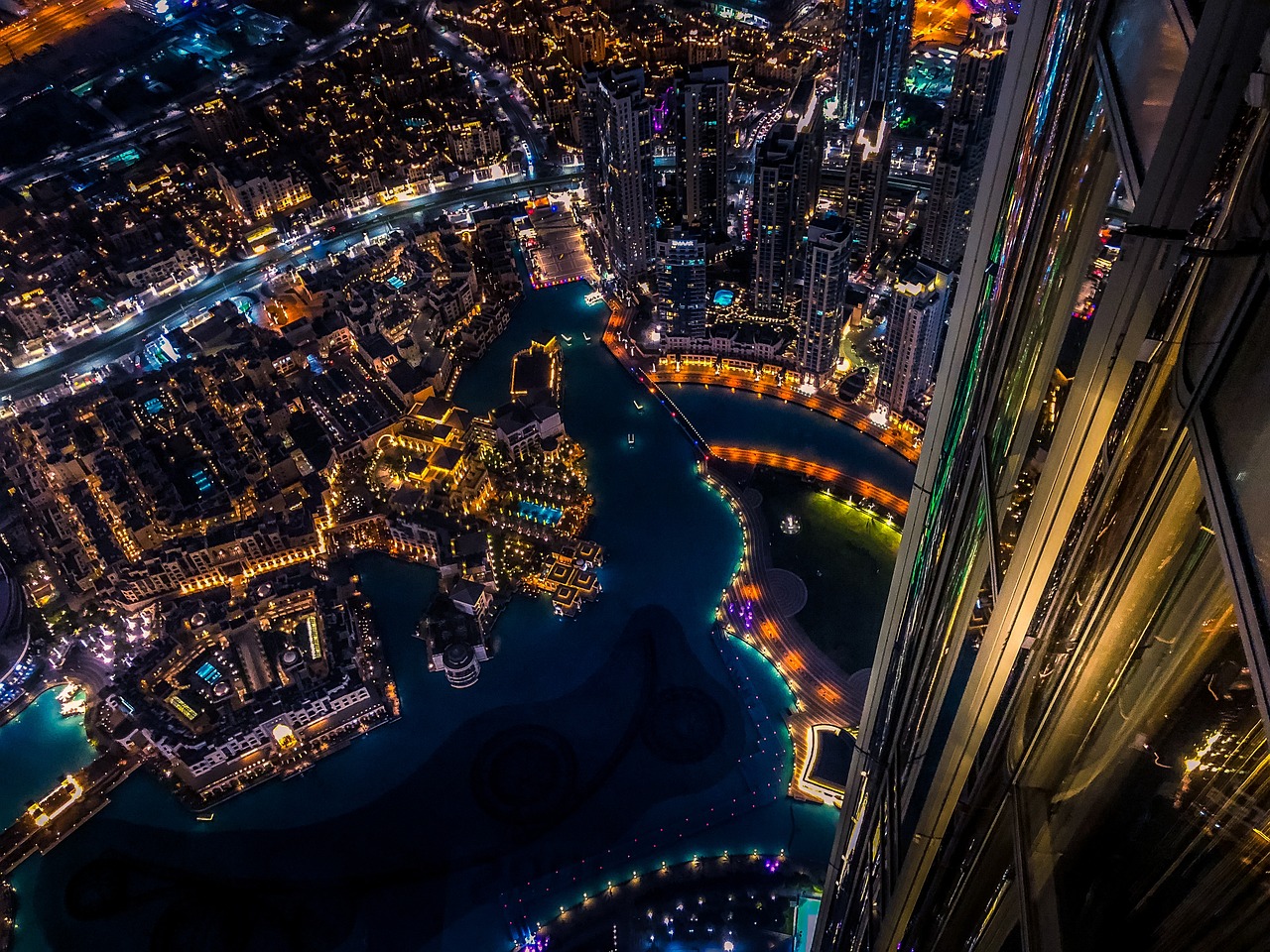 Dubai city at night